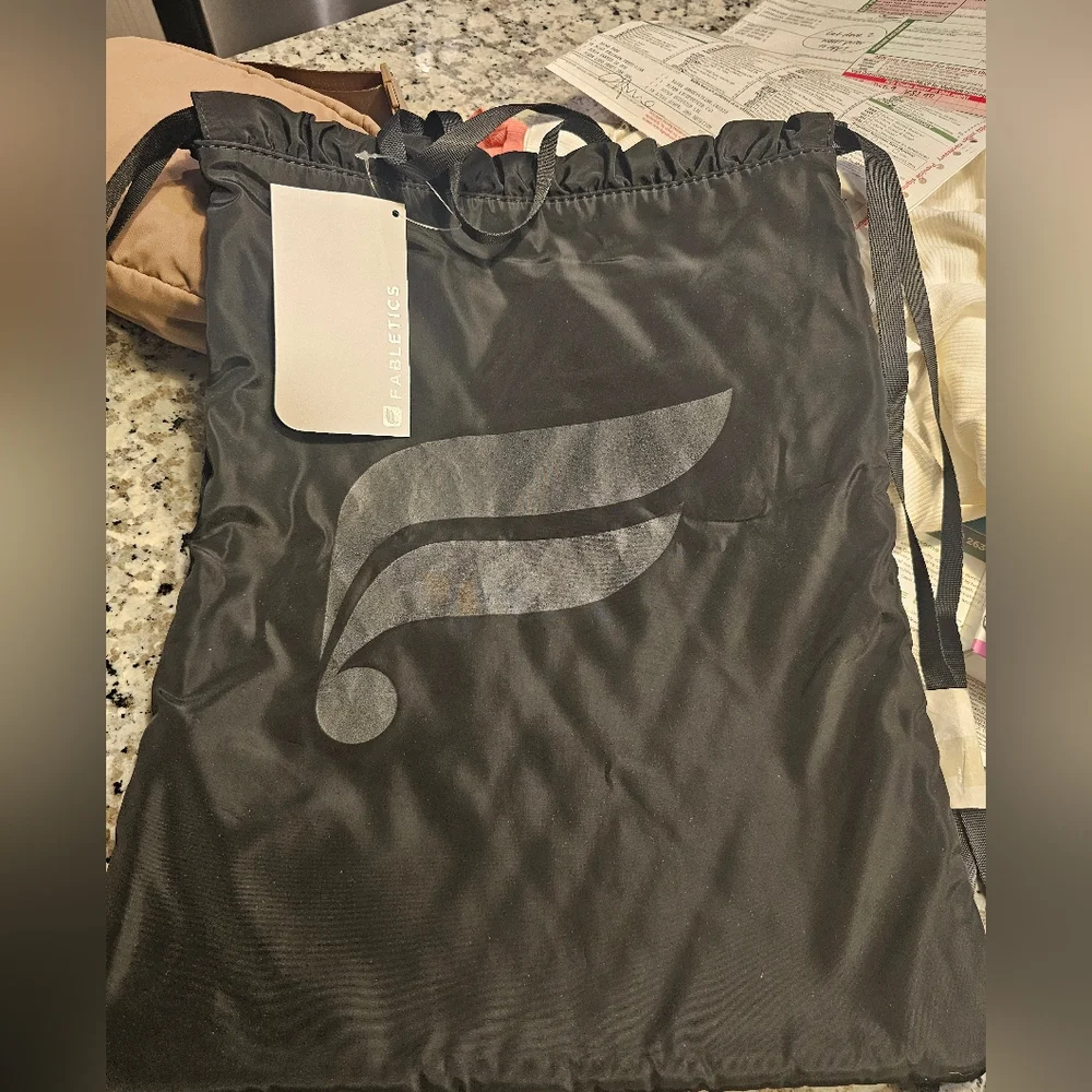Fabletics Black Drawstring Backpack - Picture 4 of 9